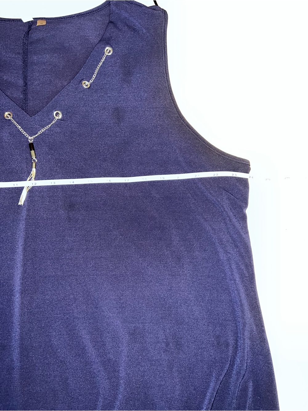 Catherines Navy Blue Embellished V-Neck Sharkbite Tunic Top Size 3X - Picture 9 of 10